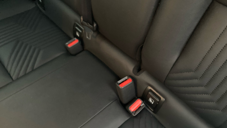 Nissan Juke 1.0 DiG-T Tekna 5dr Petrol Hatchback